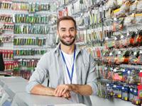 Shutterstock_1265718070_salesman_pārdevējs.jpg