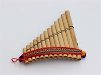 Shutterstock_2200770809_pan flute_stabule.jpg