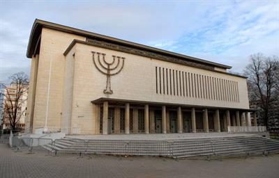 830x532_synagogue-de-strasbourg-le-11-01-07-exterieur-de-la-synagogue-de-strasbourg-le-11-01-07.jpg