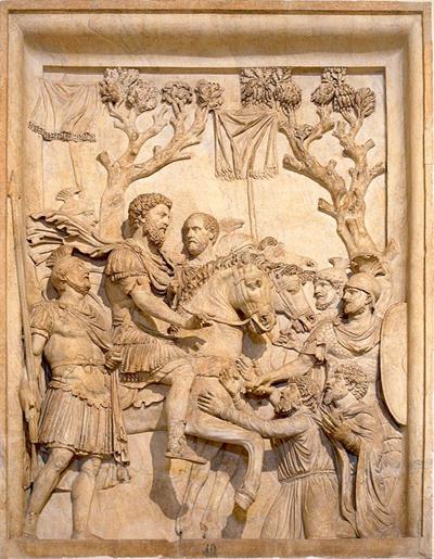 640px-Bas_relief_from_Arch_of_Marcus_Aurelius_Marcus_Aurelius_showing_his_clemence_to_barbarii.jpg.53aa68c6e8c9dad1097348323d5e2914.jpg