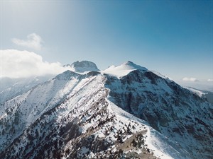 shutterstock_2428861081_olympus mountain in Greece_Olimpa kalns Grieķijā.jpg
