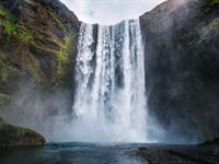 Shutterstock_1490978012_waterfall_ūdenskritums.jpg
