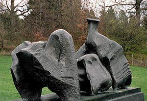 343 httpscommons.wikimedia.orgwikiFileMoore_ThreePieceRecliningFigureNo1_1961.jpg.jpg
