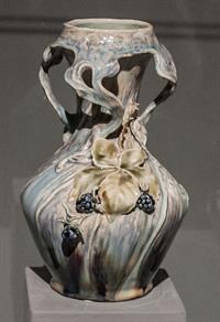 194 httpscommons.wikimedia.orgwikiFileTurn-Teplitz_-_Vase_with_elm-leef_blackberry.jpg.jpg