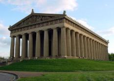 800px-Parthenon.at.Nashville.Tenenssee.01.jpg