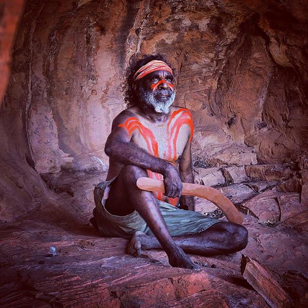 800px-Yuendumu_Gold_01.jpg