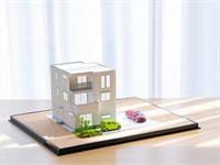 Shutterstock_1833883939_3d housse model_3d mājas modelis.jpg