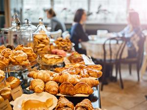 Shutterstock_569740261_bakery_maiznīca.jpg