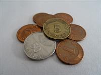 Shutterstock_1581962083_latvian coins santims_latviešu santīmi.jpg