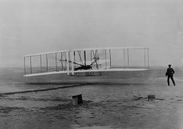 1903-flight-wright-640x450.bmp