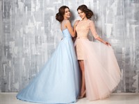 shutterstock_375992149_evening dresses_vakarkleitas.jpg