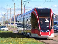 Shutterstock_1981082939_tram_tramvajs.jpg