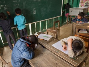 Nina Lishchuk Shutterstock_school in Vietnam_skola Vjetnamā.jpg