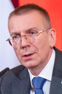 Edgars_Rinkēvičs_as_president-elect,_2023-05-31_(cropped).jpg