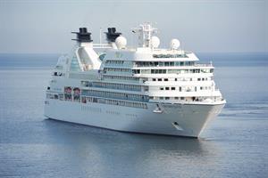 cruise-1578528_1920.jpg
