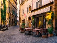 Shutterstock_520976350_restaurant_restorāns.jpg