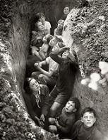 battle-of-britain-children-in-an-english-bomb-shelter-england-1940-41.jpg