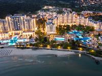 shutterstock_2466713871_resort_kūrorts.jpg