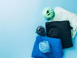 shutterstock_2013122882_synthetic fabric_sintētiskais audums.jpg