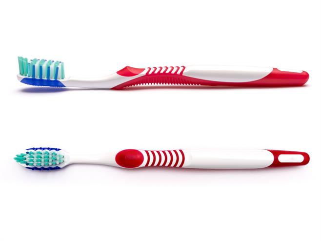 Shutterstock_172755389_toothbrush_zobubirste.jpg