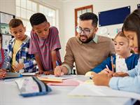 shutterstock_2502187265_grade_klase.jpg