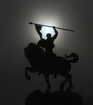 WIKI_241221_Solar_corona_above_statue_of_El_Cid_SF_CA.jpg