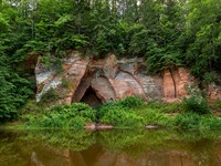 shutterstock_1781352071_Angels Cave_Enģeļu ala.jpg