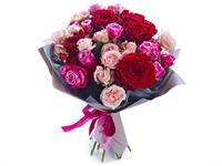 Shutterstock_1911382558_flower bouquet_ziedu pušķis.jpg