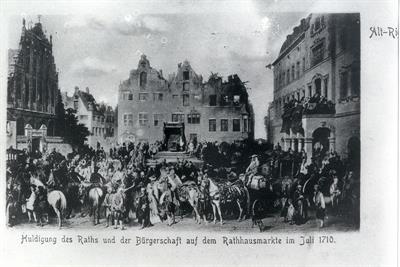 Huldigung_des_Raths_und_der_Bürgerschaft_auf_dem_Rathhausmarkte_im_Juli_1710.jpg