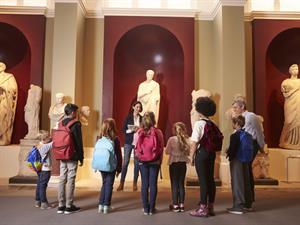 Shutterstock_432834607_museum_muzejs.jpg