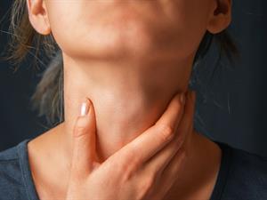 Shutterstock_194002763_throat_rīkle.jpg