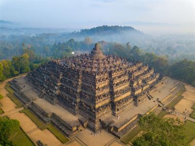 Shutterstock_1492742999_World biggest Buddhist temple_Borobudurs.jpg