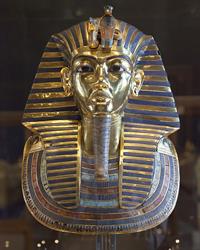800pxCairoEgMuseumTaaMaskMostlyPhotographed.jpg