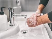 Shutterstock_1661809672_wash hands_mazgāt rokas.jpg