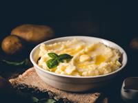shutterstock_2372233459_mashed potatoes_mīcīti kartupeļi.jpg