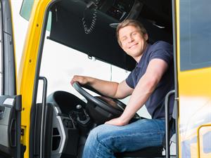 Shutterstock_173181884_lorry driver_smagās mašīnas vadītājs.jpg