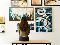 Shutterstock_1887136297_exhibition_izstāde.jpg
