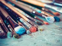 Shutterstock_389834032_paint brushes_otas.jpg