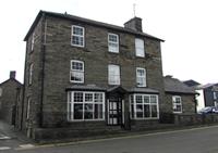 3storey_house1.jpg