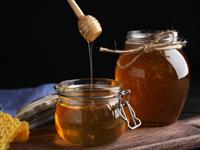 Shutterstock_1598067484_honey_medus.jpg