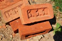 brick-1566327_1920.jpg