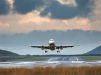 Shutterstock_1020521101_plane_lidmašīna.jpg