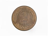 Shutterstock_2278255653_old santimi coin_veca santīmu monēta.jpg