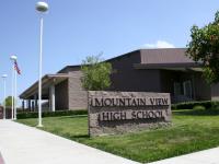 Mountain_View_High_School_building.jpg