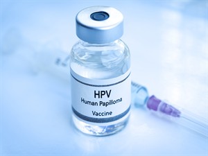 shutterstock_2398234181_HPV vaccine_vakcīna pret papilomas vīrusu.jpg