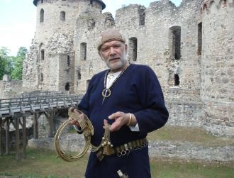 Daumanst1.JPG