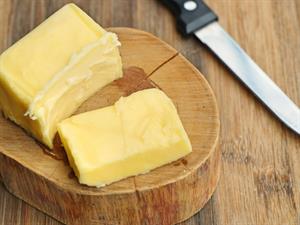 Shutterstock_1078481306_butter_sviests.jpg