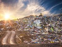 shutterstock_704269702_trash dump_izgāztuve.jpg