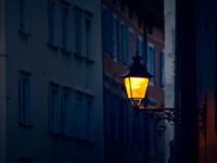 Shutterstock_1683578659_street lantern_ielas laterna.jpg