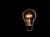 Shutterstock_1698562528_light bulb_spuldze.jpg